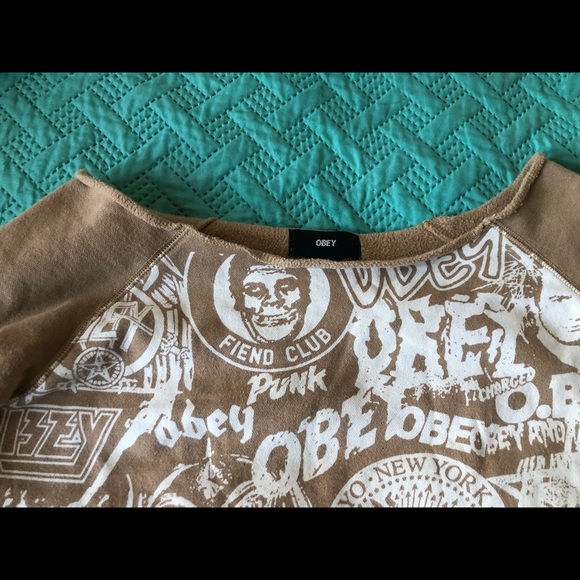 Obey rare womens sweater top - Picture 2 of 6
